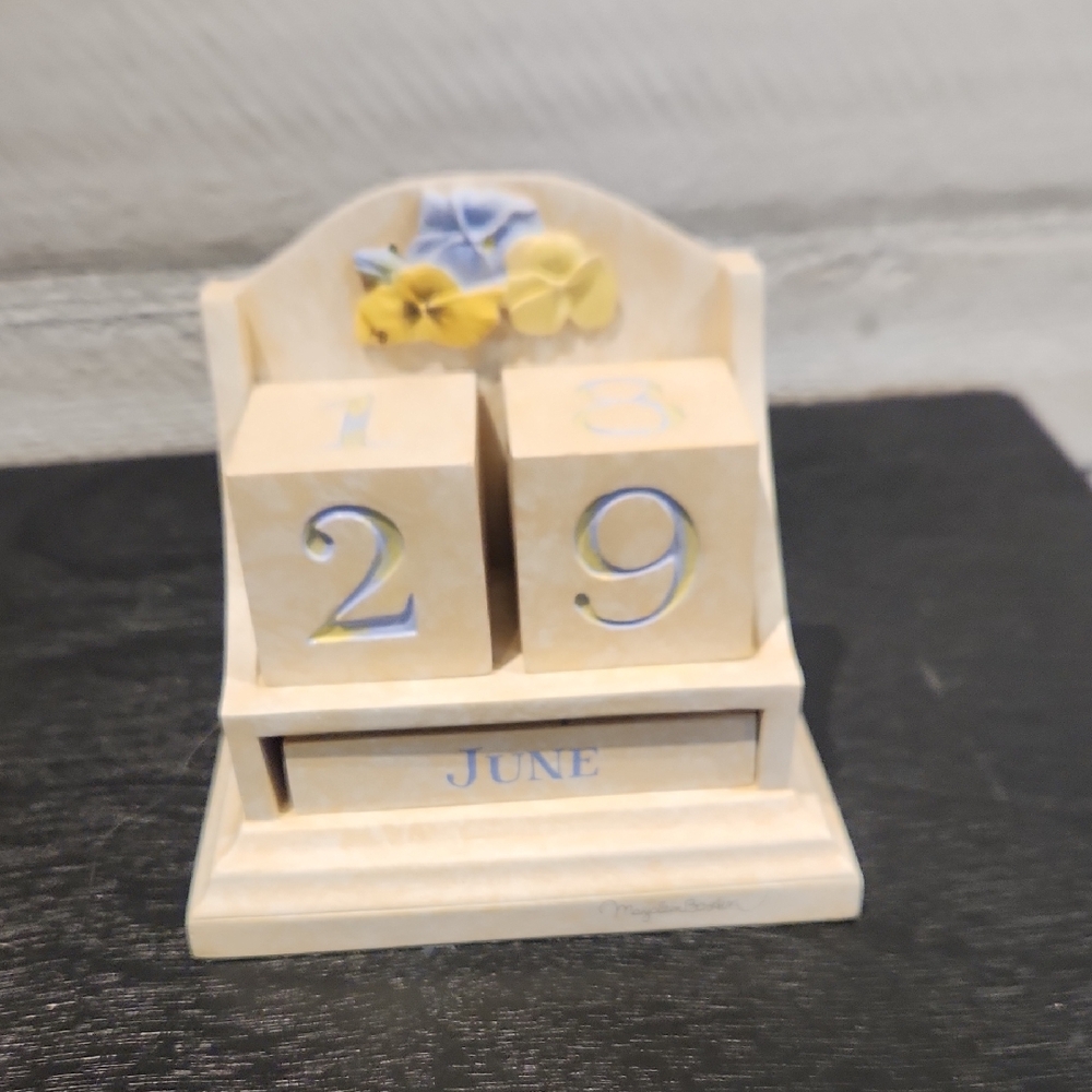 EUC Marjolein Bastin Nature' Sketchbook Flowers Perpetual Desk Calendar